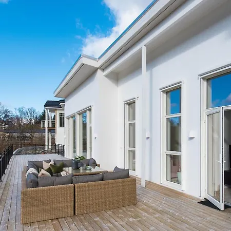 Beach Villa 10 Min Drive From Bergen! Villa